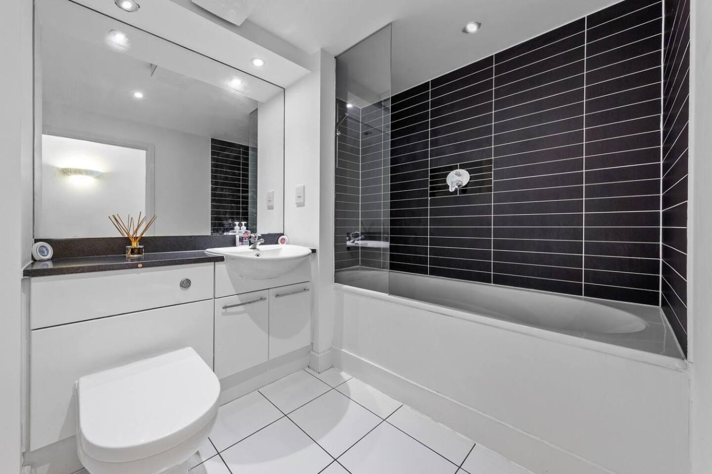 Lovely & Cosy 2 Beds London Skyline View Exterior foto